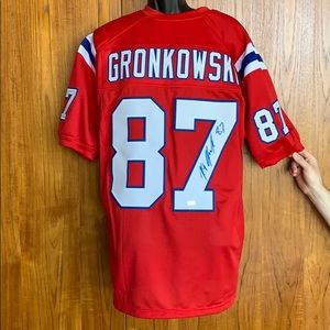 Rob Gronkowski autograph #87 Jersey